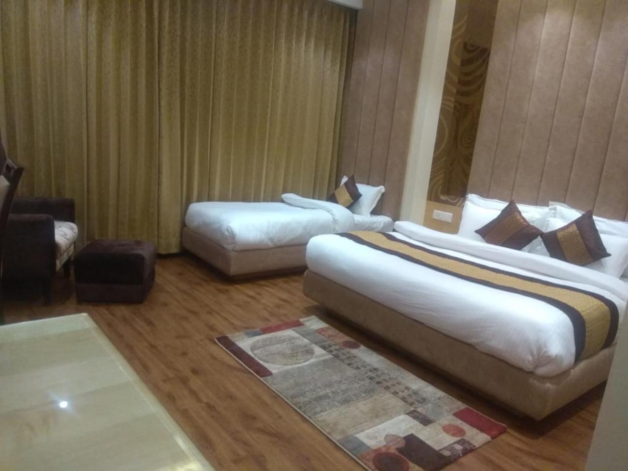 Csjs Inn By Krishna Group Of Hotels Amritsar Exterior foto